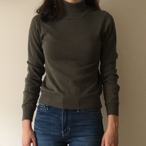 Light army green knit turtleneck